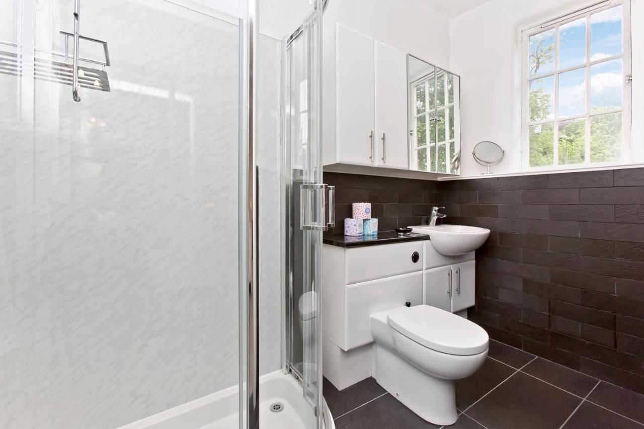 Luxury 3-Bedroom Apartment With Stunning Views At Ramsay Garden Edinburgh Luaran gambar